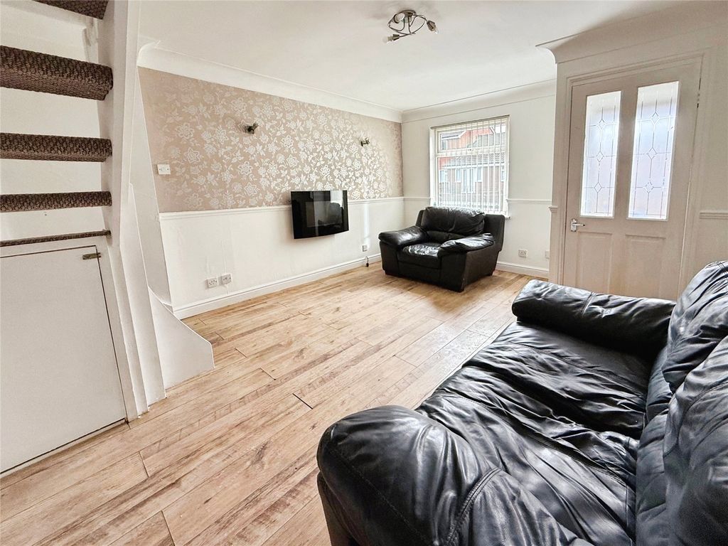 Property photo 3 of 17 Picture No. 09