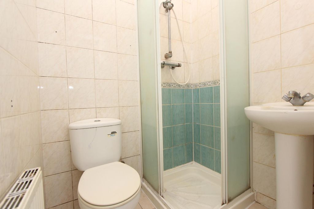 Property photo 3 of 3 Bathroom
