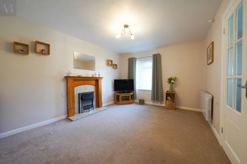 Property photo 2 of 15 Dsc09987