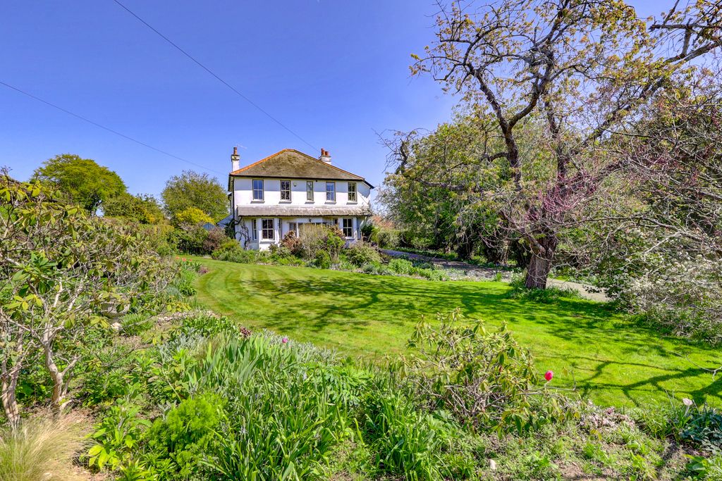 Property photo 1 of 31 Picture No. 52