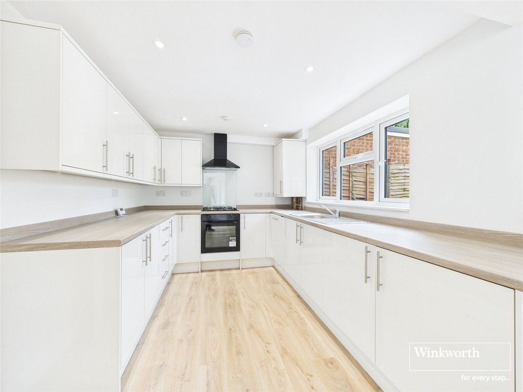 Property photo 3 of 14 Picture No. 07