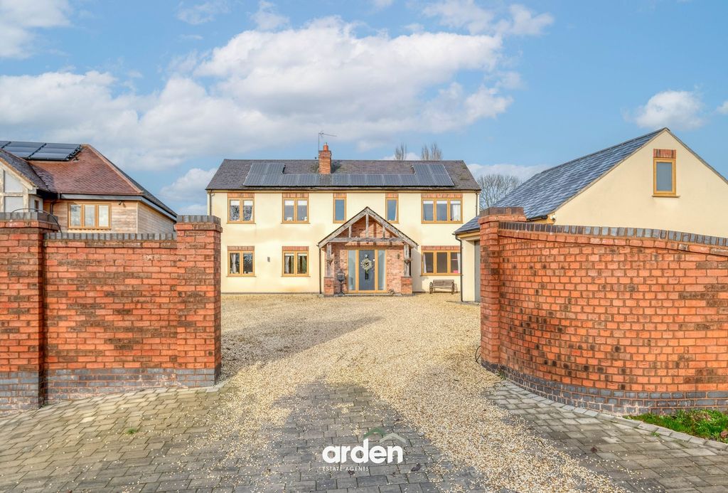 Property photo 1 of 24