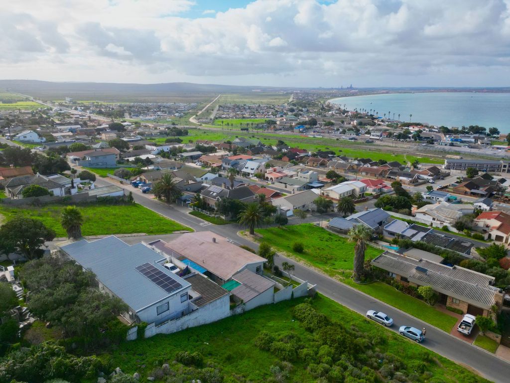 Property photo 1 of 62 La1705883