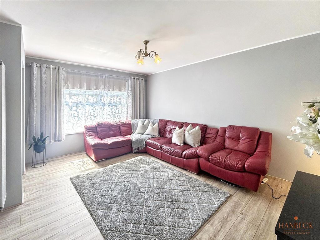 Property photo 2 of 20 Img_6020.Jpg