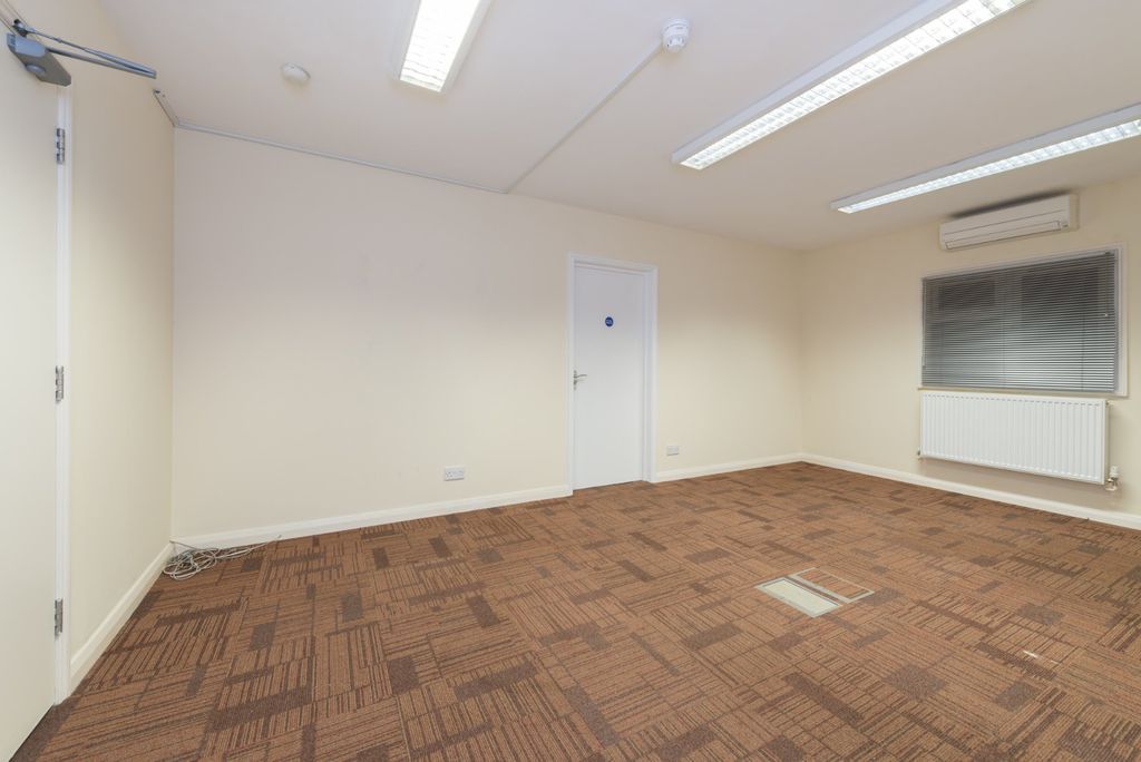 Property photo 1 of 11 Picture No. 07