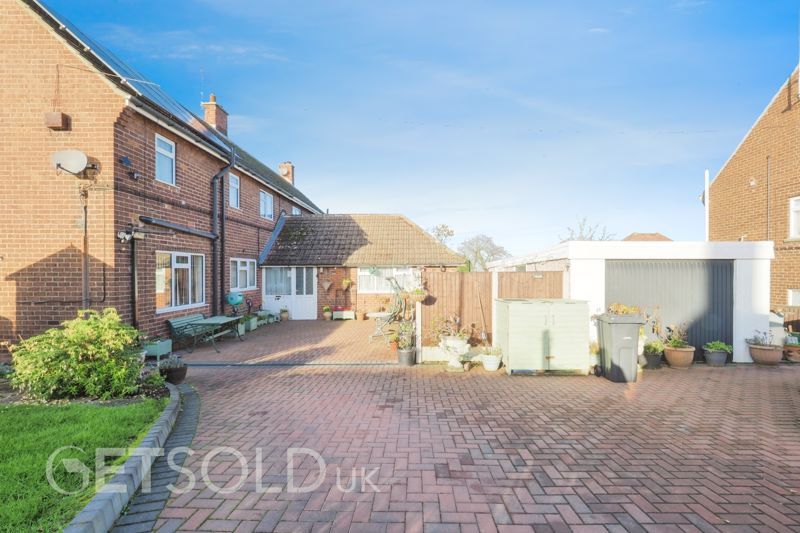 Property photo 3 of 10 Photo 5