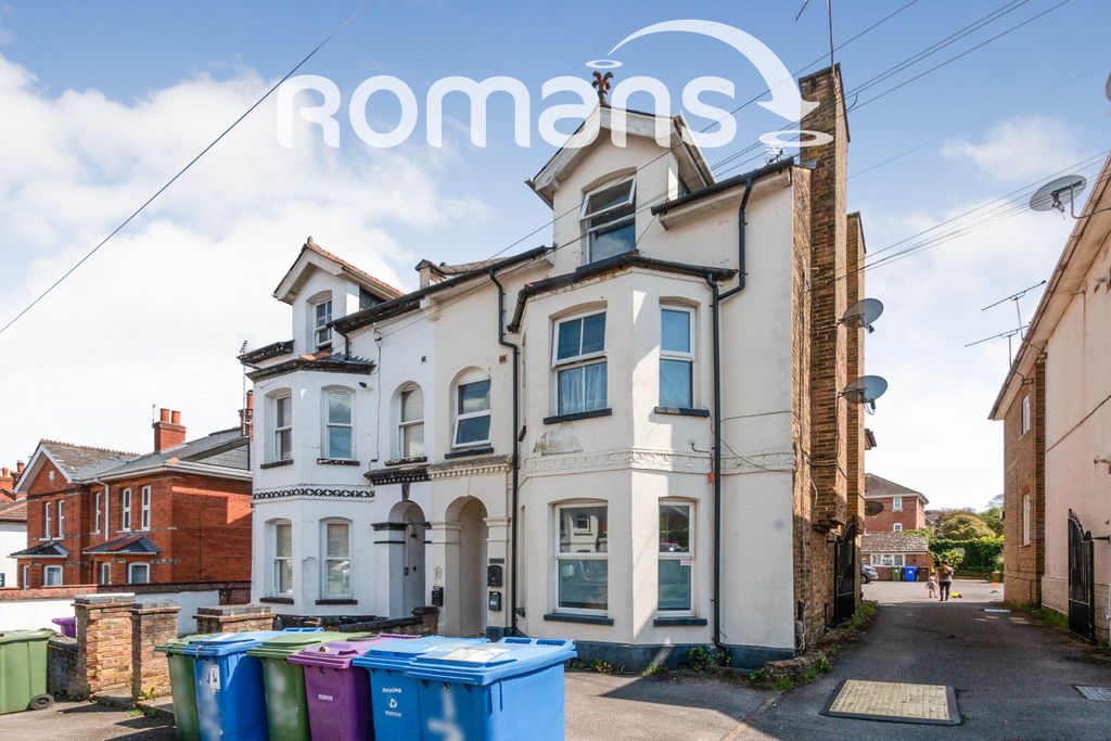 Property photo 1 of 7 Property Image