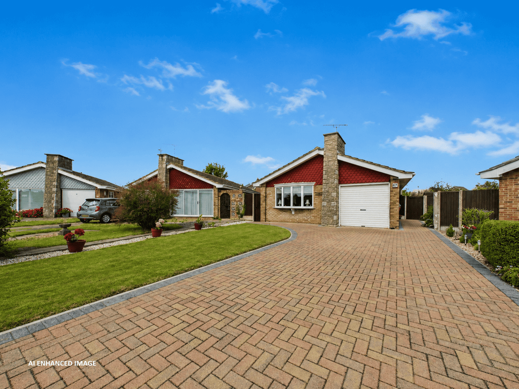 Property photo 1 of 28