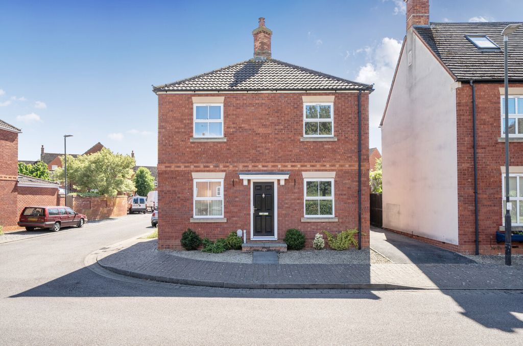 Property photo 1 of 17 1457155-17-6A049A...