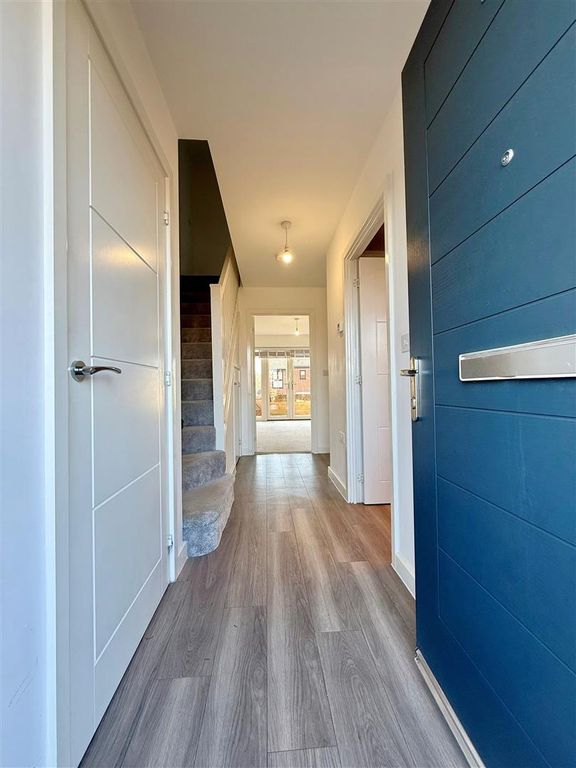 Property photo 3 of 12 Hallway.Jpg