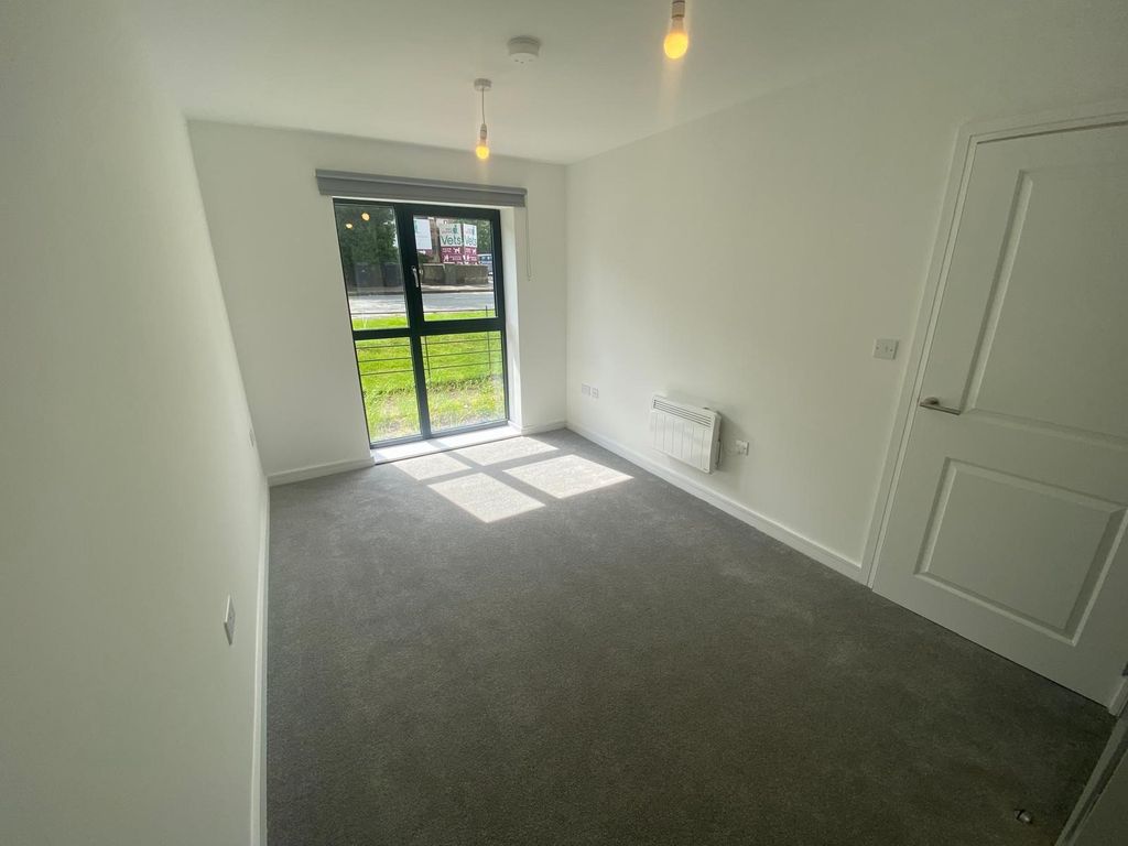 Property photo 3 of 5