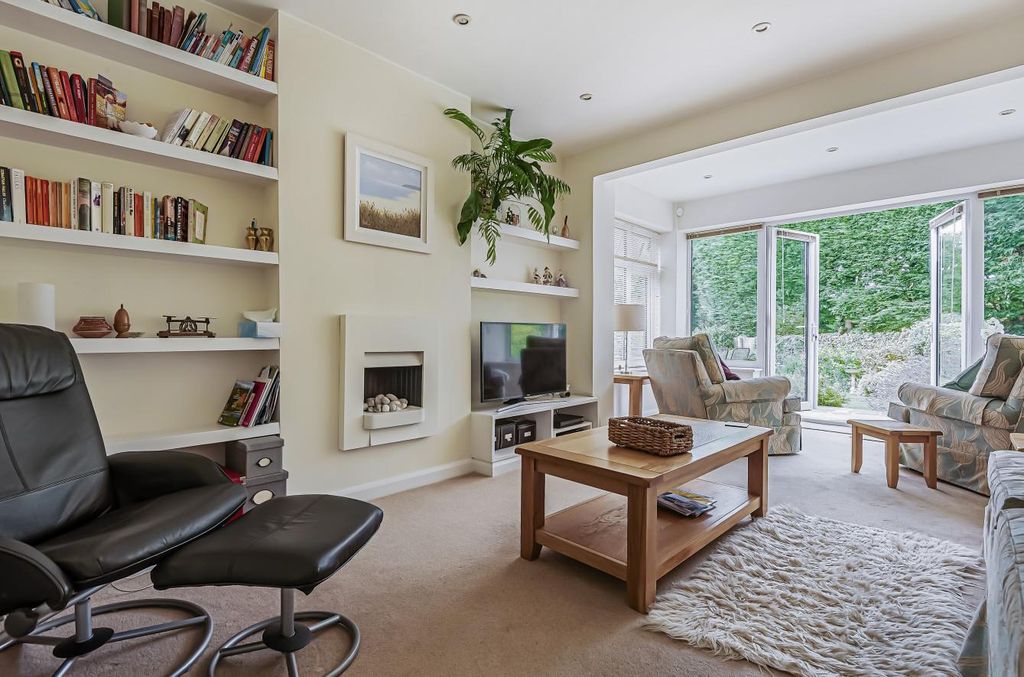 Property photo 2 of 22 757725  (3).Jpg