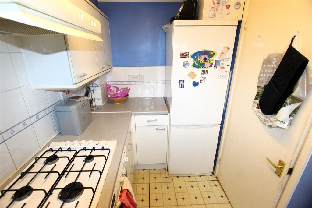 Property photo 2 of 9 4.Jpg