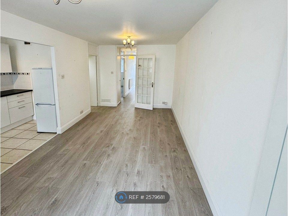 Property photo 3 of 11 Reception Room