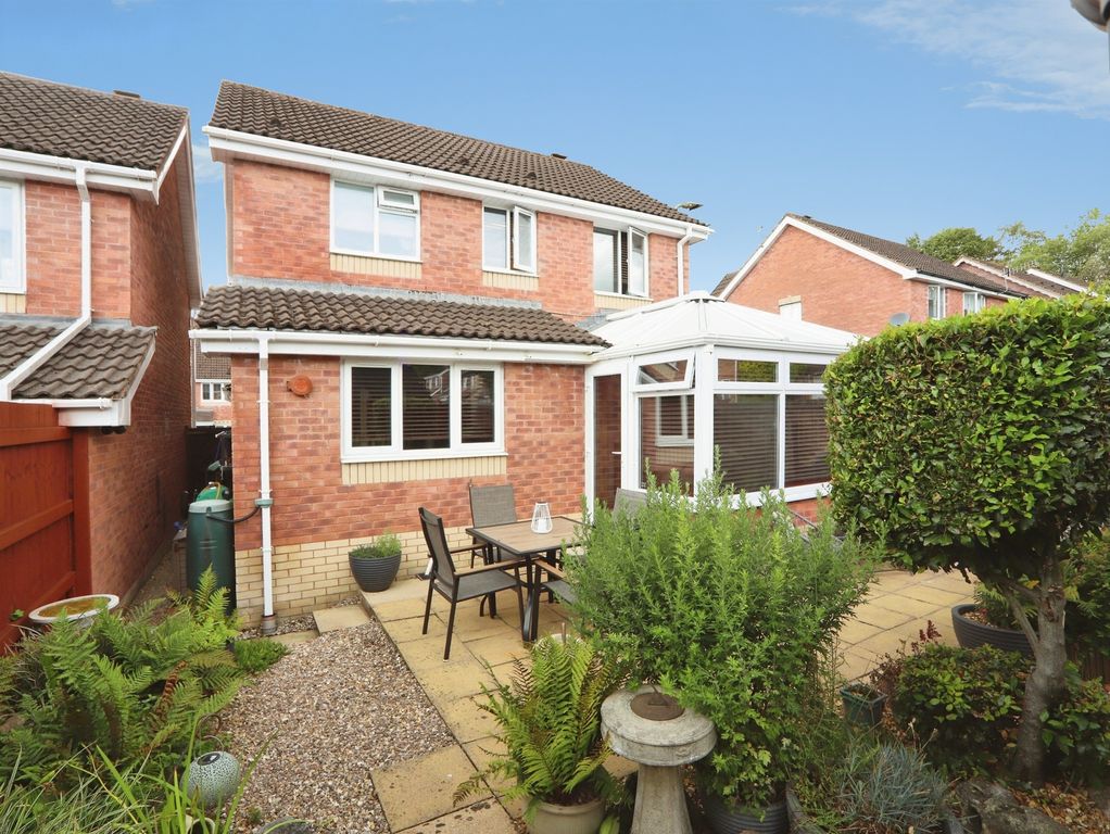 Property photo 2 of 26