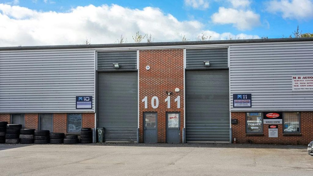 Property photo 1 of 8 Vbc 10-11 Large-Industrial Units - External.Jpg