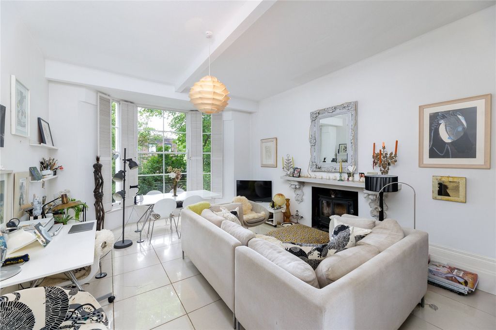 Property photo 2 of 15 Reception Room