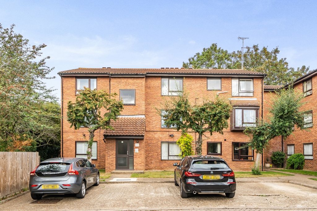 Property photo 2 of 7 1032558 (1)