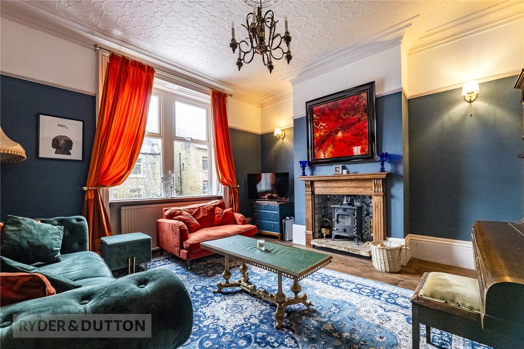 Property photo 3 of 21 Picture No. 16