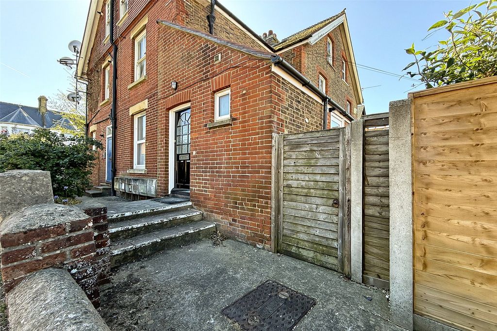 Additional image 8 of Studio for saleArundel Road, Littlehampton, West Sussex BN17