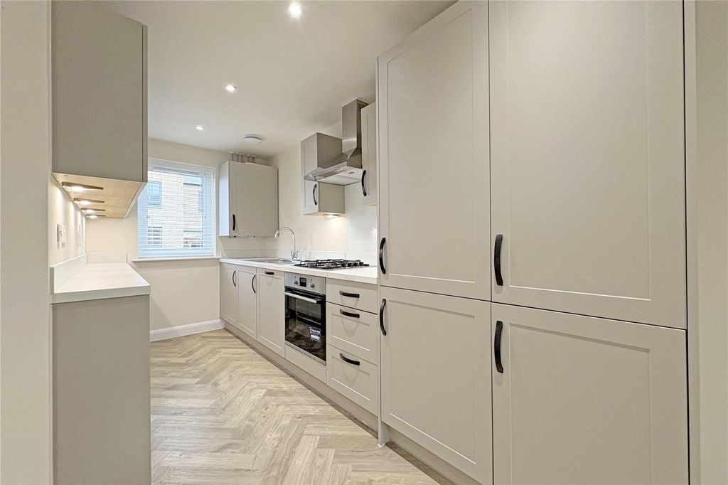 Property photo 2 of 9 Picture No. 03