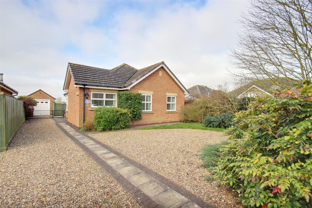 Property photo 1 of 15 Carr Lane (1).Jpg