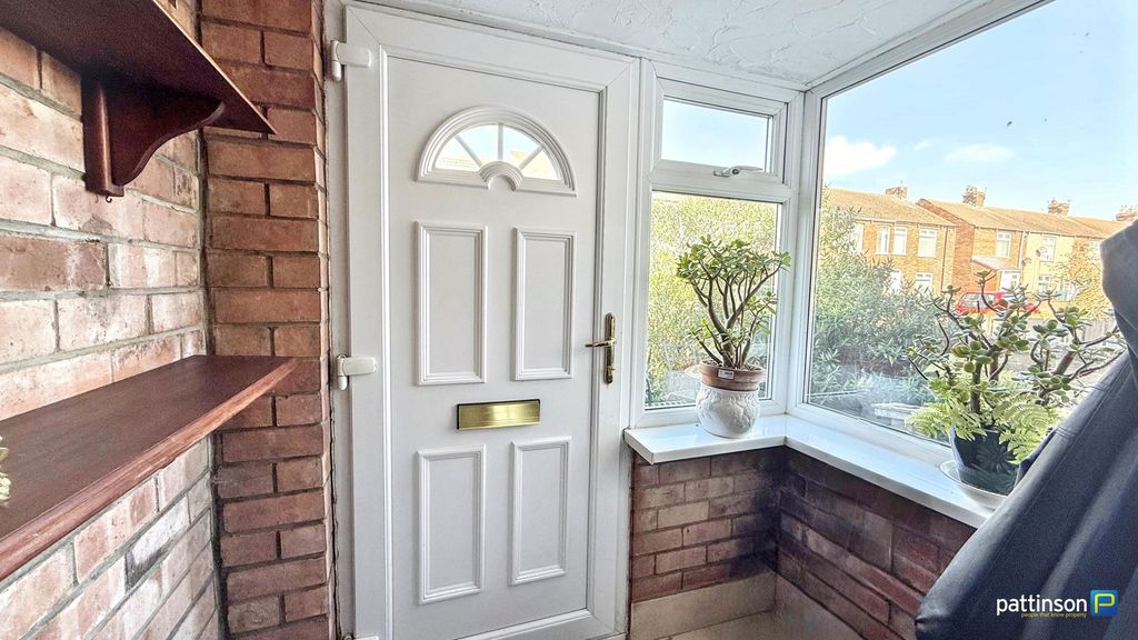 Property photo 3 of 22