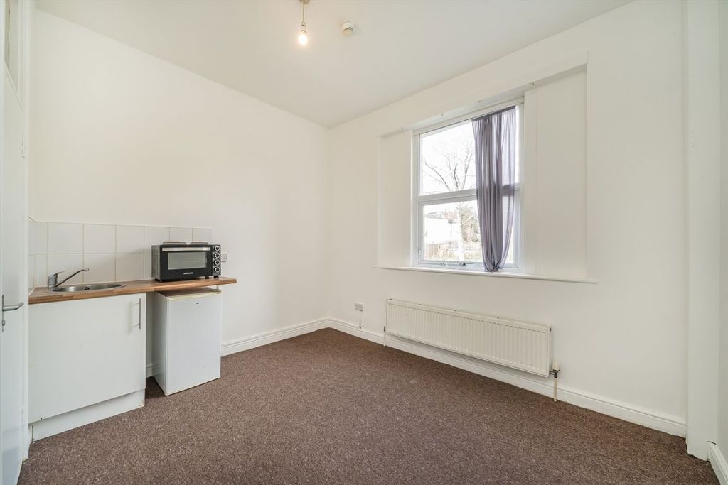 Property photo 2 of 2