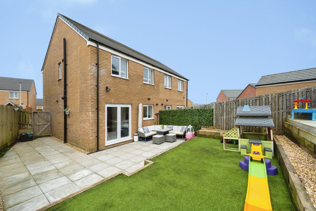 Additional image 19 of 3 bed semi-detached house for saleFfordd Y Glowyr, Kidwelly SA17