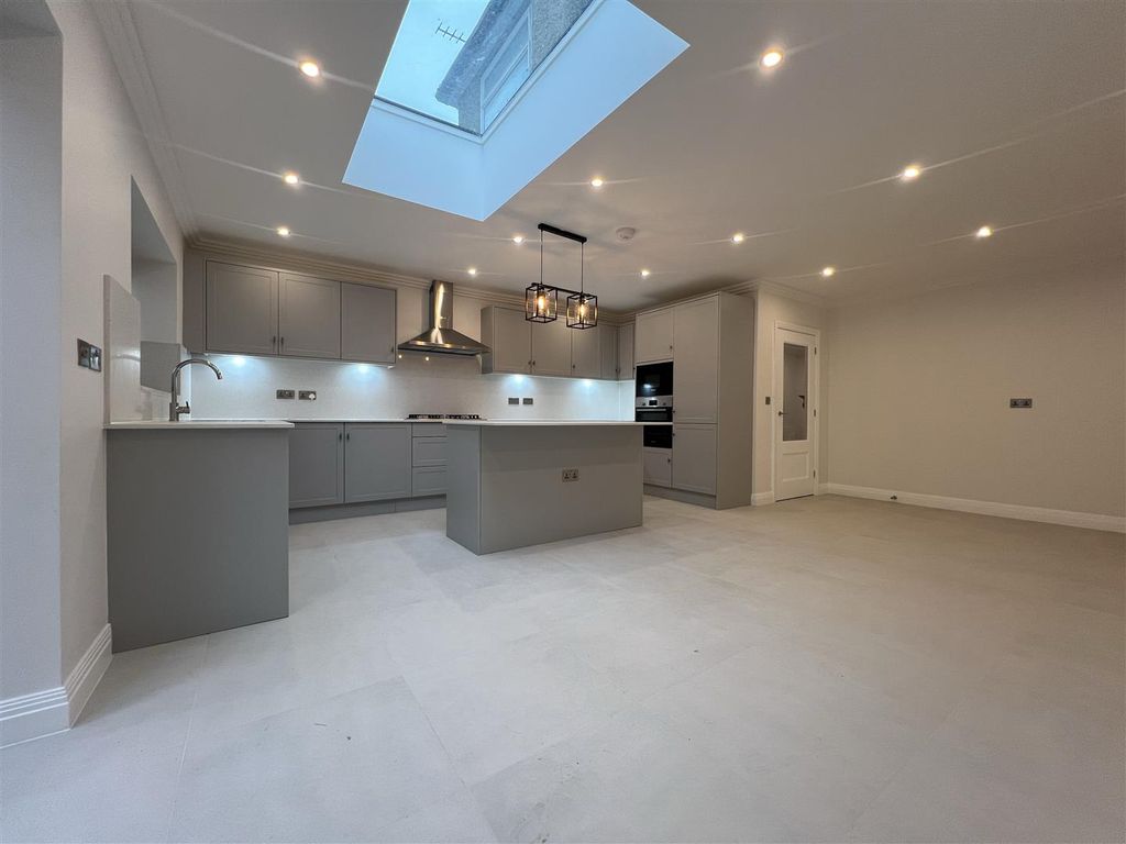 Property photo 2 of 13 Kitchen/Living Area