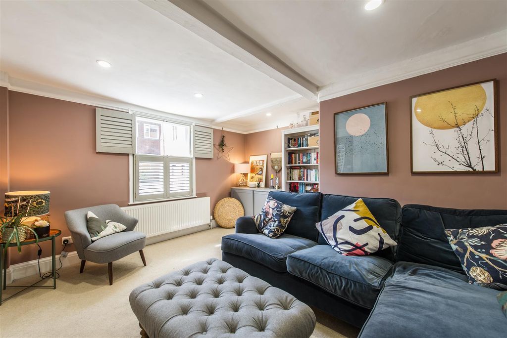 Property photo 1 of 18 12Eaststreet-04.Jpg