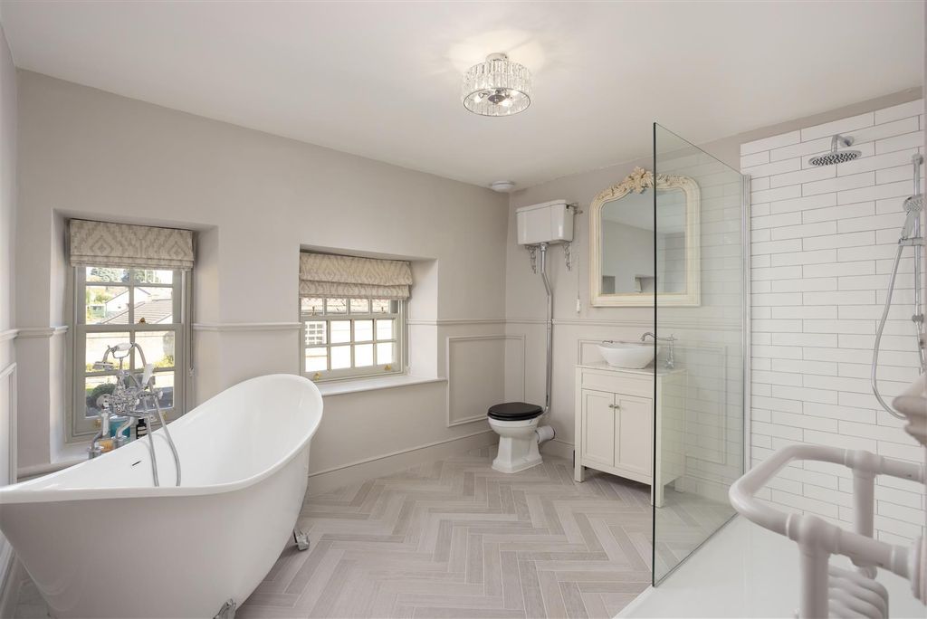 Property photo 2 of 15 00014.Jpg