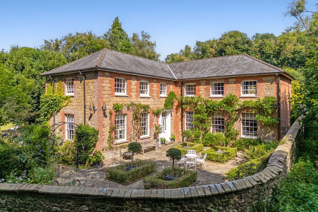 Property photo 1 of 23 House