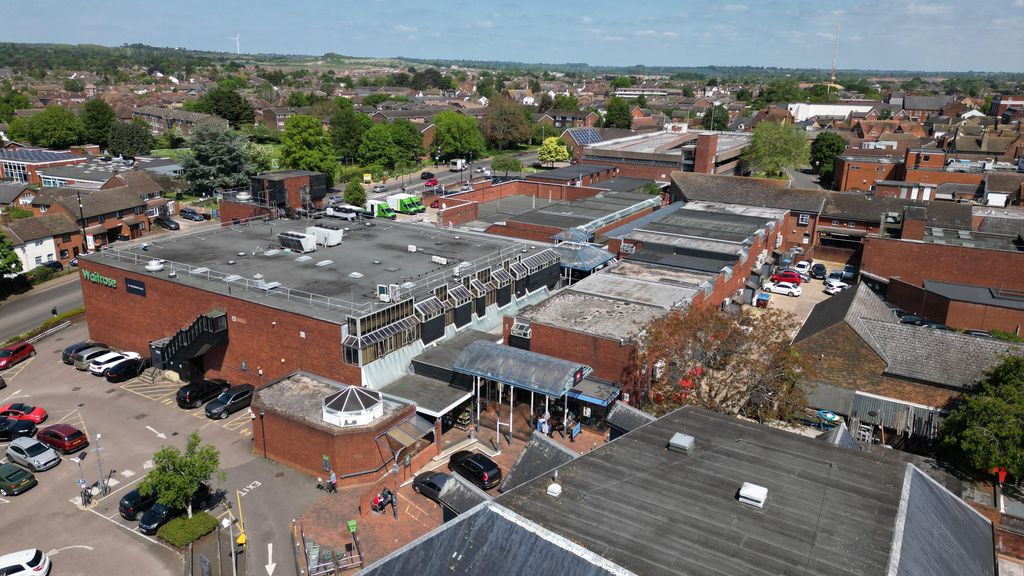 Property photo 3 of 3