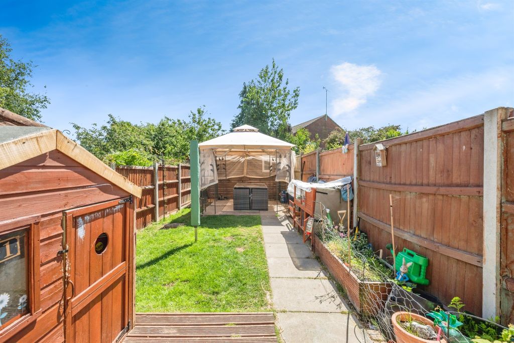Property photo 2 of 17