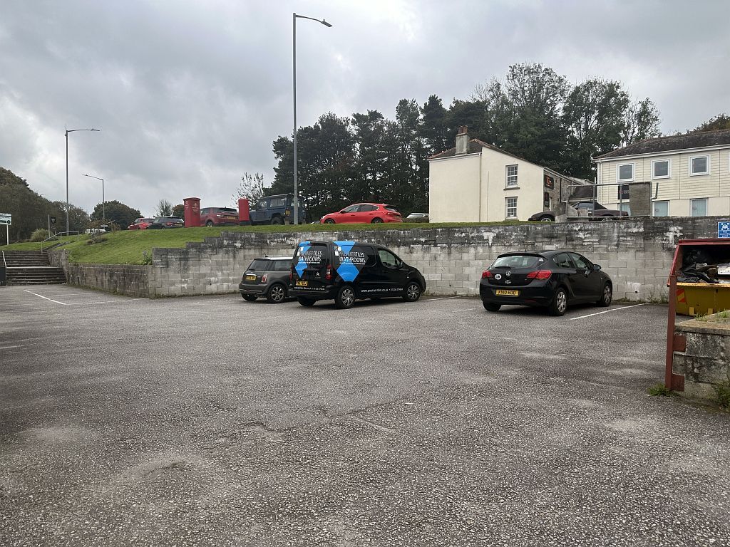 Property photo 3 of 10