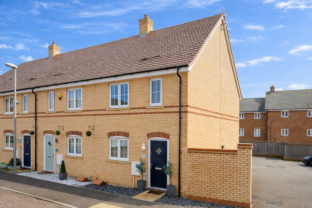 Property photo 1 of 20