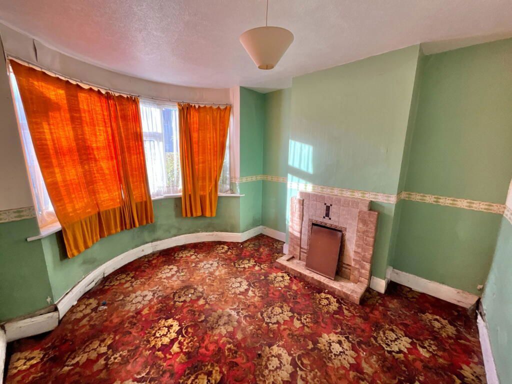 Property photo 3 of 9