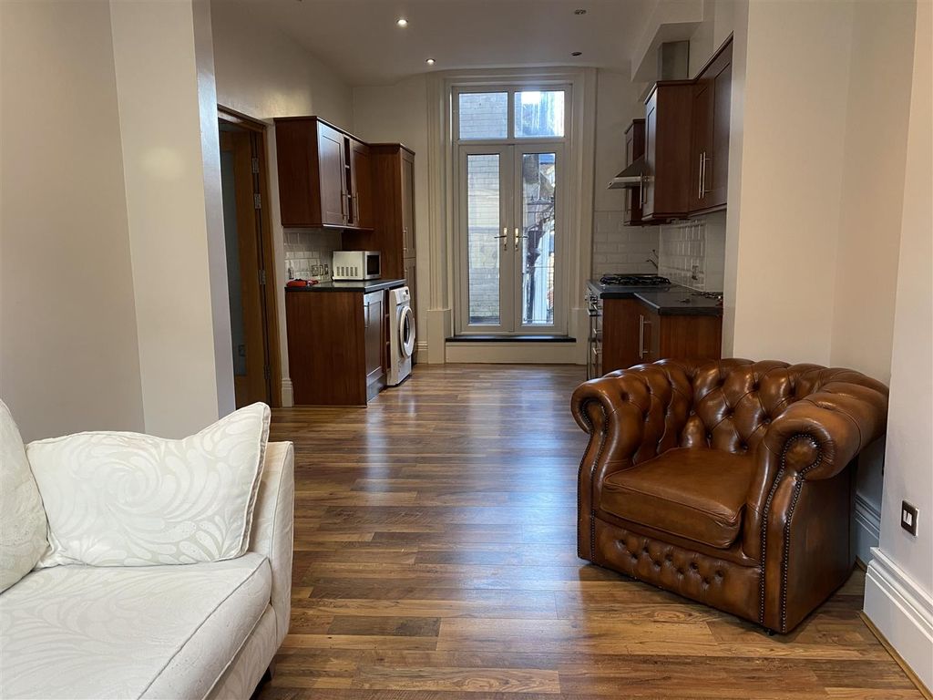 Property photo 2 of 10 Img_1674.Jpeg