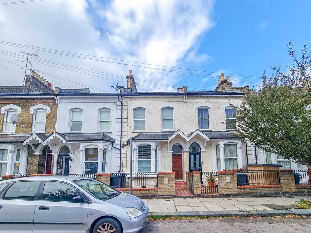 Property photo 2 of 14