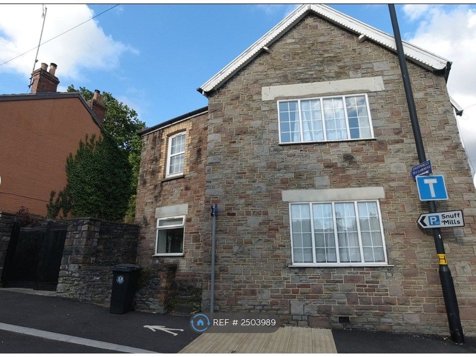 Property photo 1 of 11