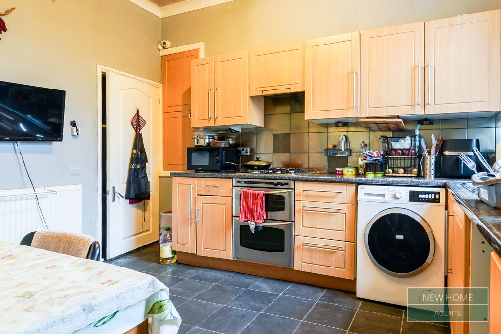 Property photo 3 of 15 Photo 11