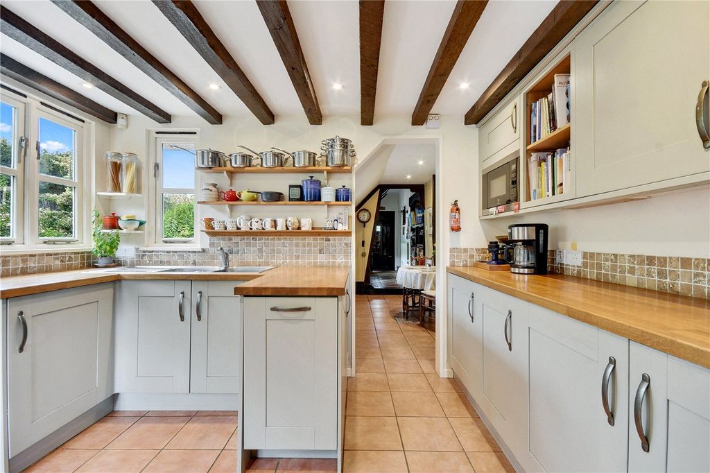 Property photo 2 of 34 Picture 2