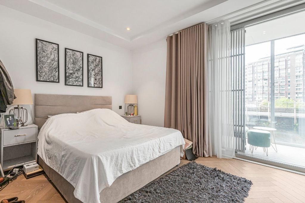 Property photo 3 of 11 Picture No. 25