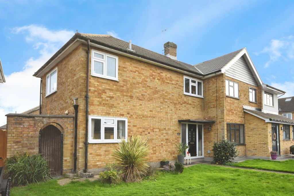 Property photo 1 of 15