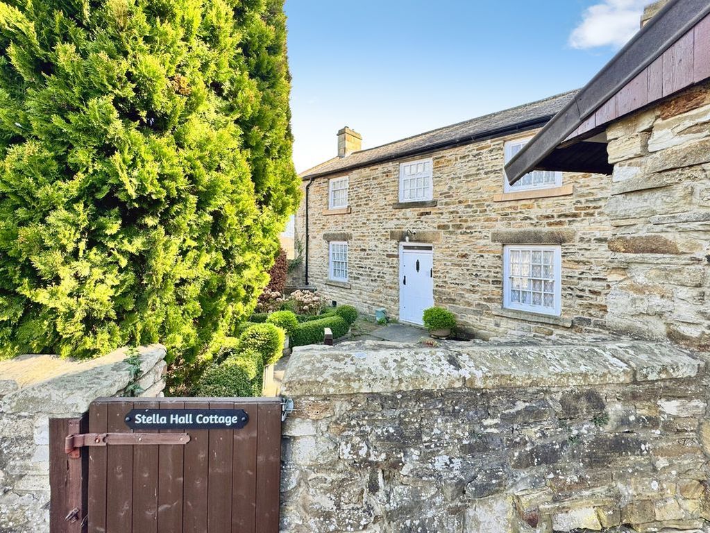 Property photo 1 of 17 Photo 5