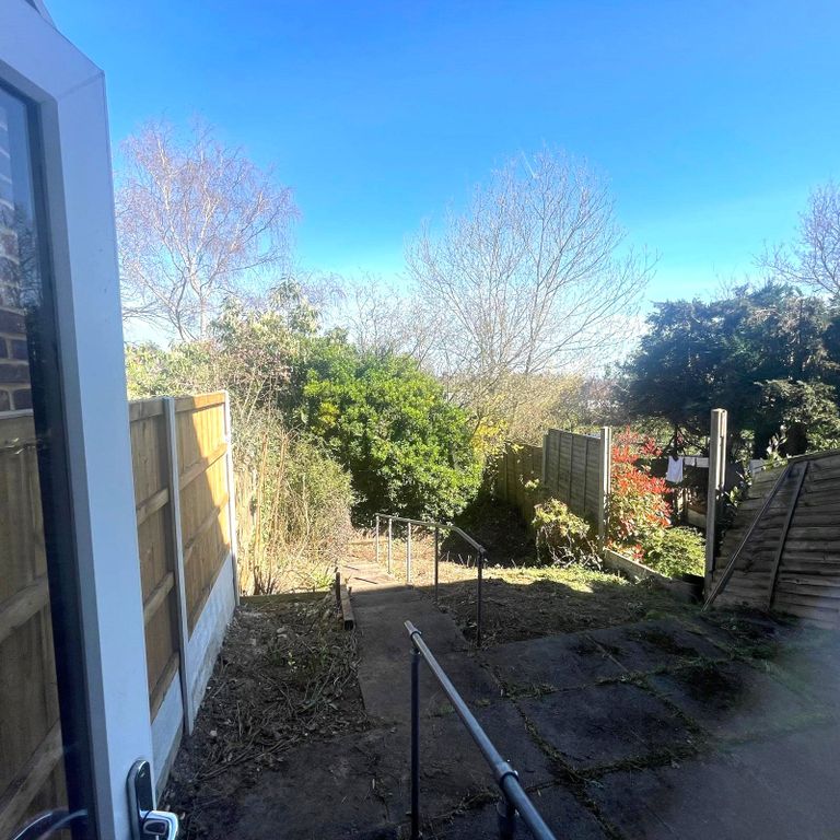 Property photo 2 of 10 Picture No. 07