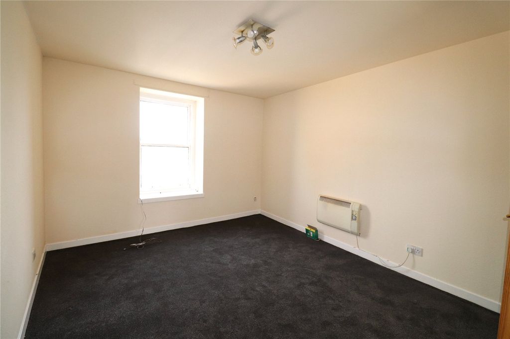 Property photo 2 of 5 Picture No. 01