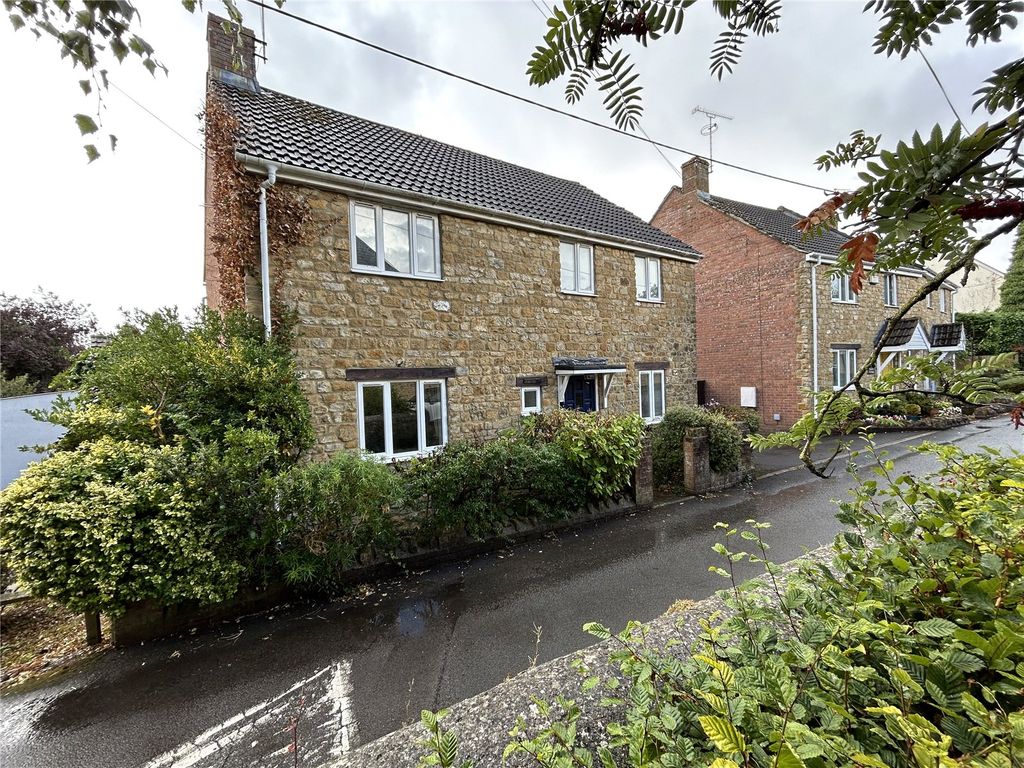 Property photo 1 of 11 Picture No. 04