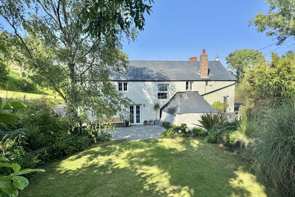 Property photo 1 of 31 Photo 17
